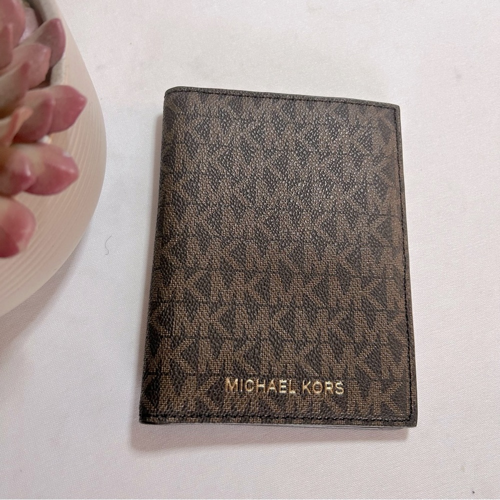 MICHAEL KORS | NEW WALLET